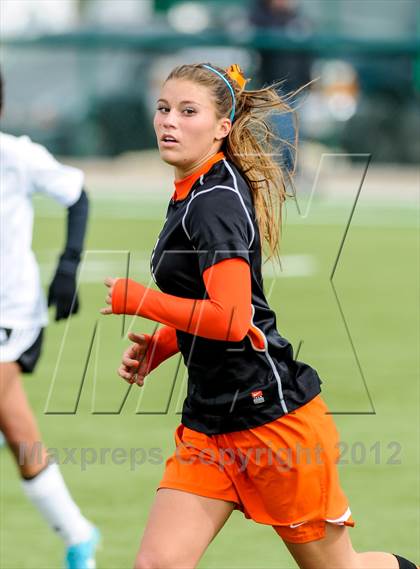 Thumbnail 1 in Albuquerque Academy @ Aztec (NMAA Class 4A Finals)  photogallery.