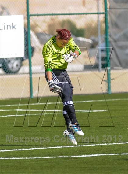 Thumbnail 3 in Albuquerque Academy @ Aztec (NMAA Class 4A Finals)  photogallery.