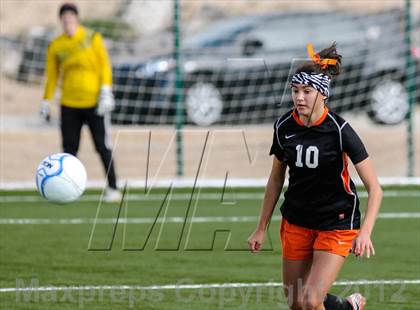 Thumbnail 1 in Albuquerque Academy @ Aztec (NMAA Class 4A Finals)  photogallery.