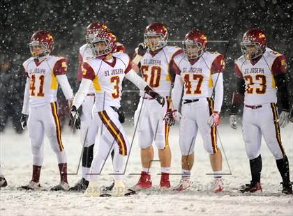 Thumbnail 1 in St. Joseph vs. Hillhouse (CIAC Class M Quarterfinal) photogallery.