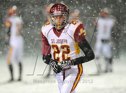 Thumbnail 2 in St. Joseph vs. Hillhouse (CIAC Class M Quarterfinal) photogallery.