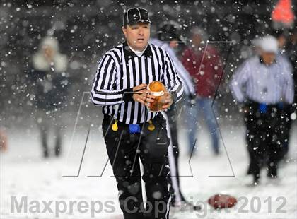 Thumbnail 1 in St. Joseph vs. Hillhouse (CIAC Class M Quarterfinal) photogallery.