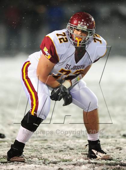 Thumbnail 3 in St. Joseph vs. Hillhouse (CIAC Class M Quarterfinal) photogallery.