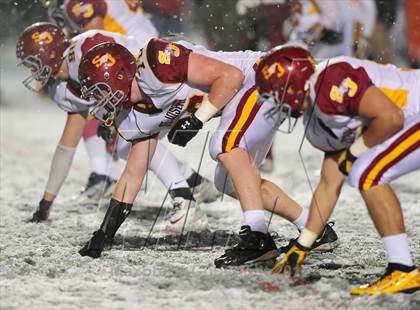 Thumbnail 1 in St. Joseph vs. Hillhouse (CIAC Class M Quarterfinal) photogallery.