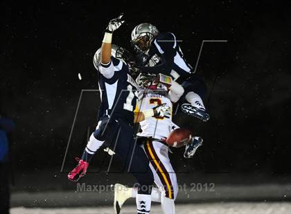 Thumbnail 2 in St. Joseph vs. Hillhouse (CIAC Class M Quarterfinal) photogallery.