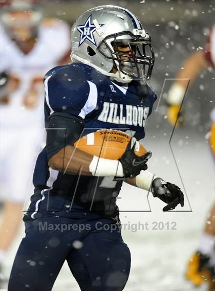 Thumbnail 2 in St. Joseph vs. Hillhouse (CIAC Class M Quarterfinal) photogallery.