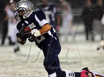 Thumbnail 3 in St. Joseph vs. Hillhouse (CIAC Class M Quarterfinal) photogallery.