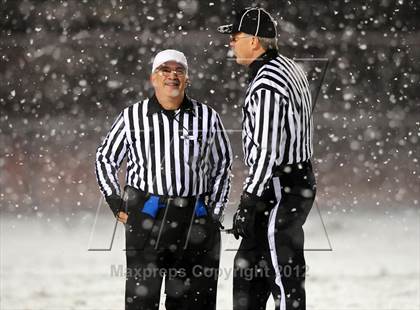 Thumbnail 2 in St. Joseph vs. Hillhouse (CIAC Class M Quarterfinal) photogallery.