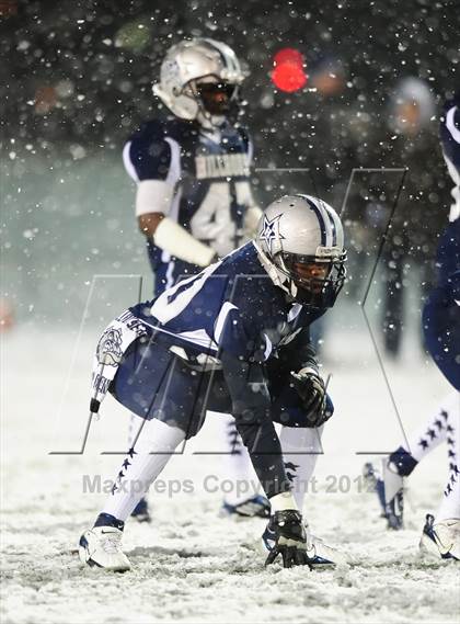 Thumbnail 3 in St. Joseph vs. Hillhouse (CIAC Class M Quarterfinal) photogallery.