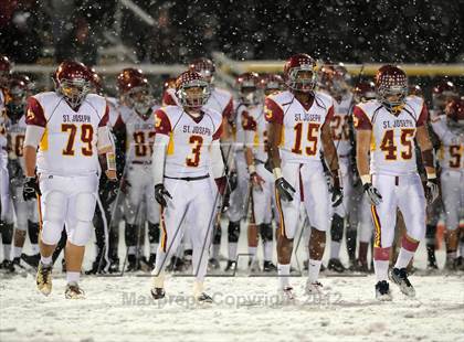 Thumbnail 1 in St. Joseph vs. Hillhouse (CIAC Class M Quarterfinal) photogallery.