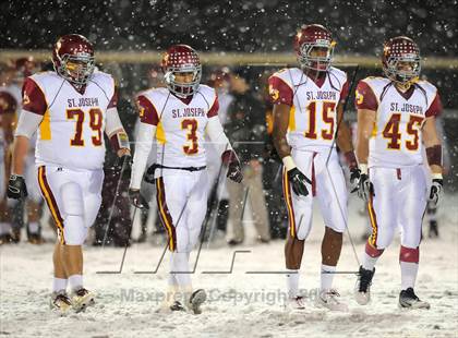 Thumbnail 3 in St. Joseph vs. Hillhouse (CIAC Class M Quarterfinal) photogallery.