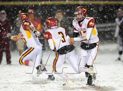 Thumbnail 2 in St. Joseph vs. Hillhouse (CIAC Class M Quarterfinal) photogallery.
