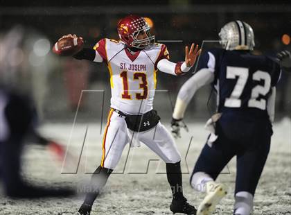 Thumbnail 3 in St. Joseph vs. Hillhouse (CIAC Class M Quarterfinal) photogallery.