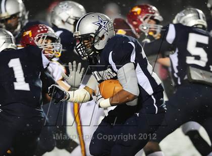 Thumbnail 2 in St. Joseph vs. Hillhouse (CIAC Class M Quarterfinal) photogallery.