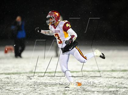 Thumbnail 2 in St. Joseph vs. Hillhouse (CIAC Class M Quarterfinal) photogallery.