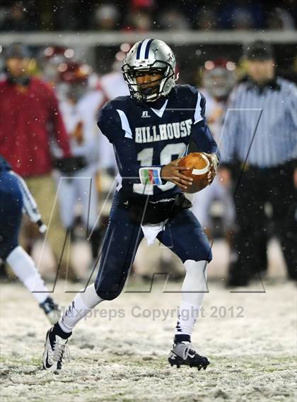 Thumbnail 1 in St. Joseph vs. Hillhouse (CIAC Class M Quarterfinal) photogallery.
