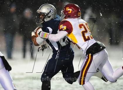 Thumbnail 1 in St. Joseph vs. Hillhouse (CIAC Class M Quarterfinal) photogallery.