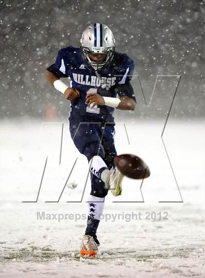 Thumbnail 2 in St. Joseph vs. Hillhouse (CIAC Class M Quarterfinal) photogallery.
