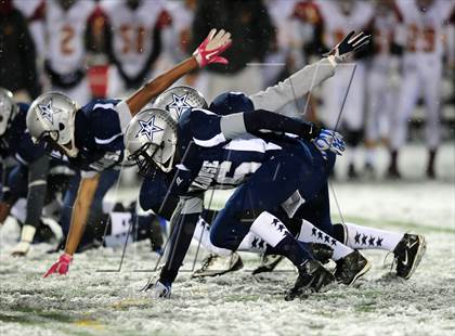 Thumbnail 3 in St. Joseph vs. Hillhouse (CIAC Class M Quarterfinal) photogallery.