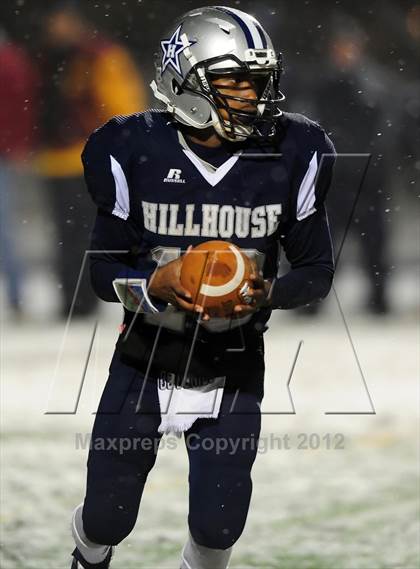Thumbnail 3 in St. Joseph vs. Hillhouse (CIAC Class M Quarterfinal) photogallery.