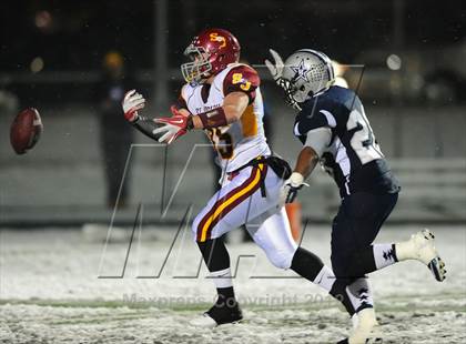 Thumbnail 1 in St. Joseph vs. Hillhouse (CIAC Class M Quarterfinal) photogallery.