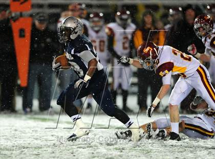 Thumbnail 1 in St. Joseph vs. Hillhouse (CIAC Class M Quarterfinal) photogallery.