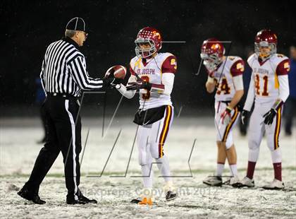 Thumbnail 3 in St. Joseph vs. Hillhouse (CIAC Class M Quarterfinal) photogallery.