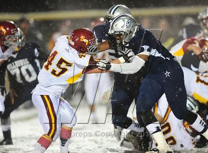 Thumbnail 3 in St. Joseph vs. Hillhouse (CIAC Class M Quarterfinal) photogallery.