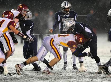 Thumbnail 2 in St. Joseph vs. Hillhouse (CIAC Class M Quarterfinal) photogallery.
