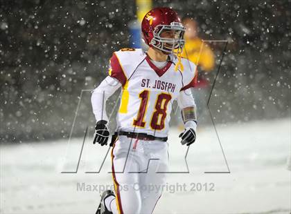 Thumbnail 1 in St. Joseph vs. Hillhouse (CIAC Class M Quarterfinal) photogallery.