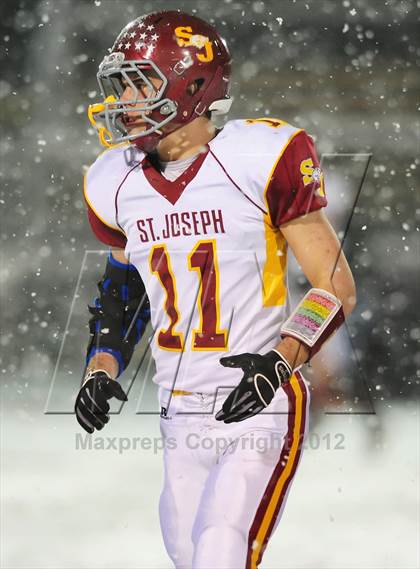 Thumbnail 2 in St. Joseph vs. Hillhouse (CIAC Class M Quarterfinal) photogallery.