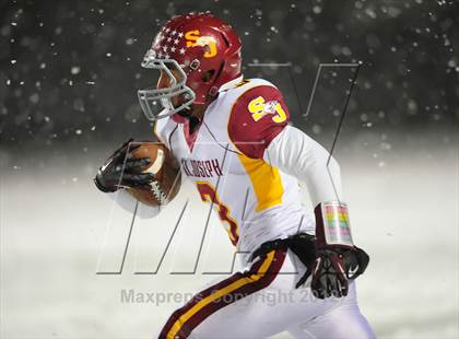 Thumbnail 1 in St. Joseph vs. Hillhouse (CIAC Class M Quarterfinal) photogallery.