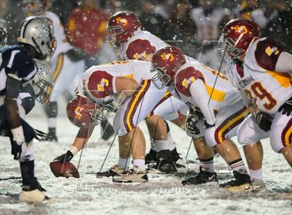 Thumbnail 2 in St. Joseph vs. Hillhouse (CIAC Class M Quarterfinal) photogallery.
