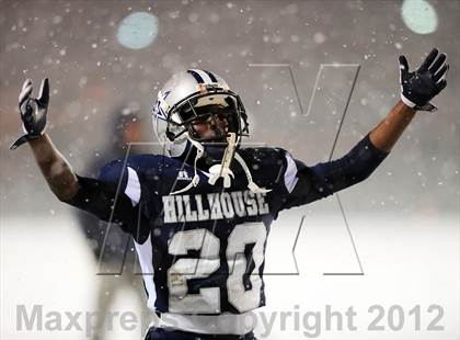 Thumbnail 3 in St. Joseph vs. Hillhouse (CIAC Class M Quarterfinal) photogallery.