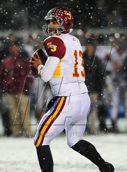 Thumbnail 1 in St. Joseph vs. Hillhouse (CIAC Class M Quarterfinal) photogallery.