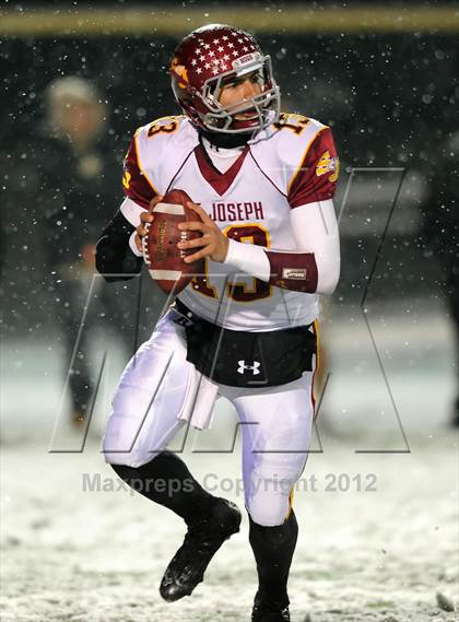 Thumbnail 2 in St. Joseph vs. Hillhouse (CIAC Class M Quarterfinal) photogallery.