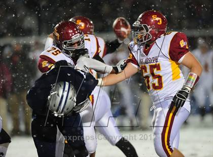 Thumbnail 3 in St. Joseph vs. Hillhouse (CIAC Class M Quarterfinal) photogallery.