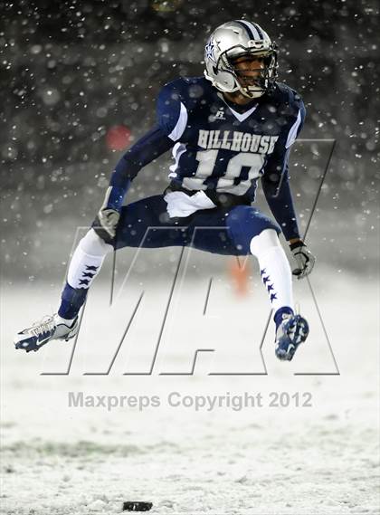 Thumbnail 2 in St. Joseph vs. Hillhouse (CIAC Class M Quarterfinal) photogallery.
