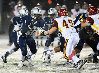 Thumbnail 1 in St. Joseph vs. Hillhouse (CIAC Class M Quarterfinal) photogallery.