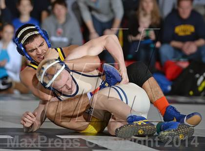 Thumbnail 2 in Section 11 Division 2 Finals photogallery.