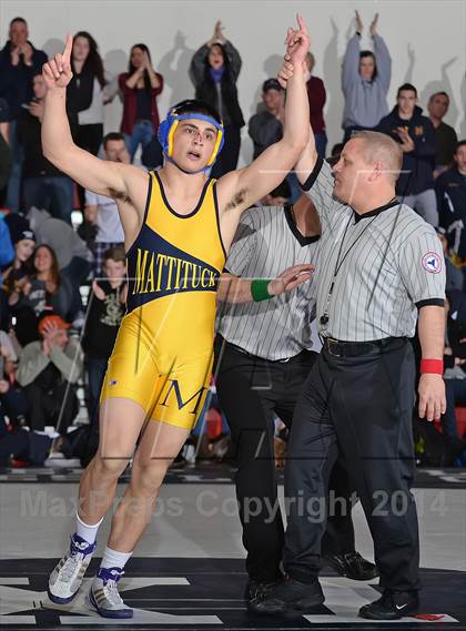 Thumbnail 3 in Section 11 Division 2 Finals photogallery.