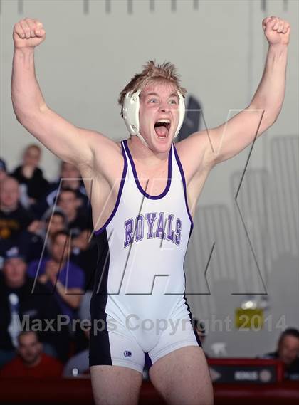 Thumbnail 3 in Section 11 Division 2 Finals photogallery.