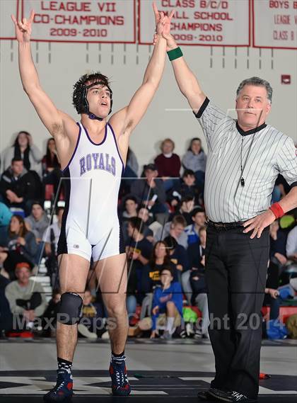 Thumbnail 2 in Section 11 Division 2 Finals photogallery.