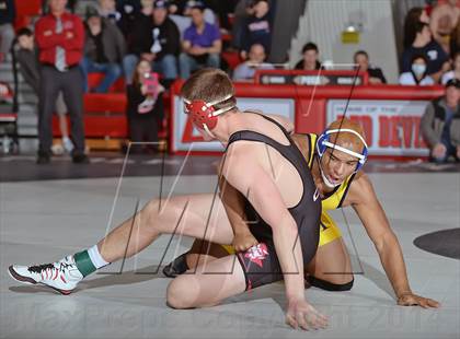 Thumbnail 3 in Section 11 Division 2 Finals photogallery.