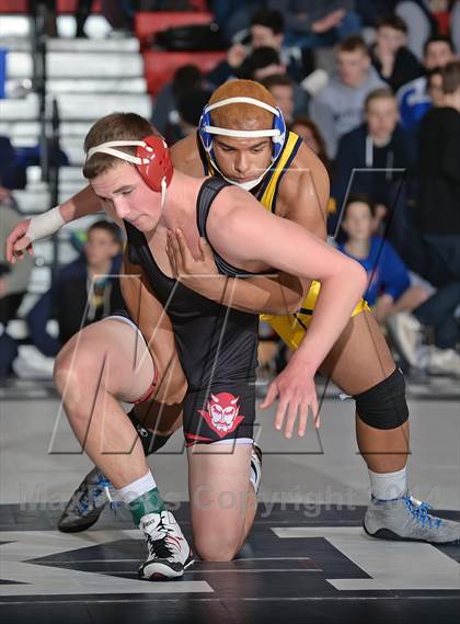 Thumbnail 1 in Section 11 Division 2 Finals photogallery.