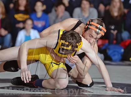 Thumbnail 3 in Section 11 Division 2 Finals photogallery.