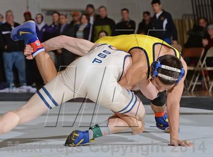 Thumbnail 3 in Section 11 Division 2 Finals photogallery.