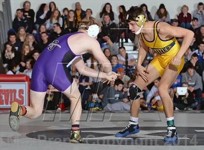 Thumbnail 3 in Section 11 Division 2 Finals photogallery.