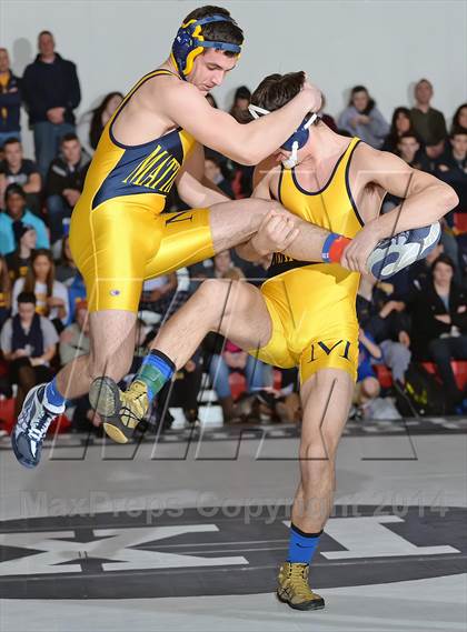 Thumbnail 1 in Section 11 Division 2 Finals photogallery.