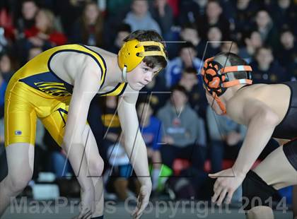 Thumbnail 2 in Section 11 Division 2 Finals photogallery.